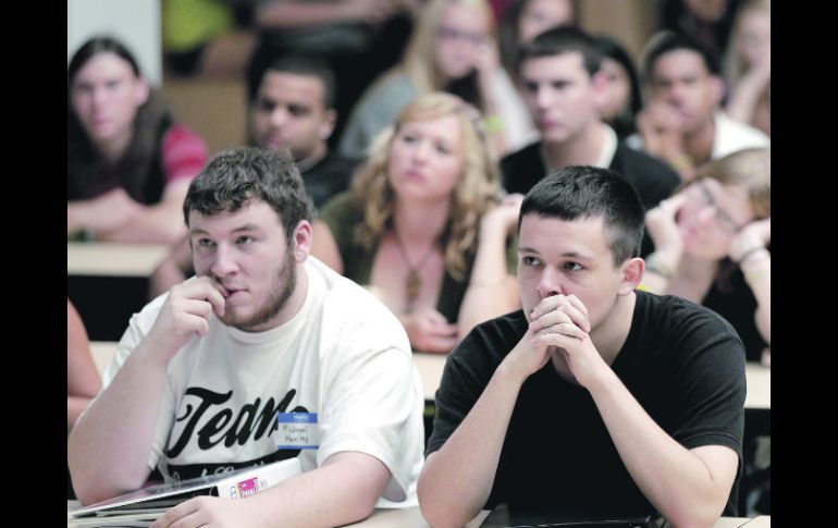 “Estudio en EU” pretende invitar a académicos para que terminen sus estudios y los apliquen profesionalmente en la Unión Americana. AP  /