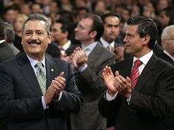 Manlio Fabio Beltrones y Enrique Peña Nieto, figuraron entre los asistentes a la sesión solemne del Congreso mexiquense. NTX  /