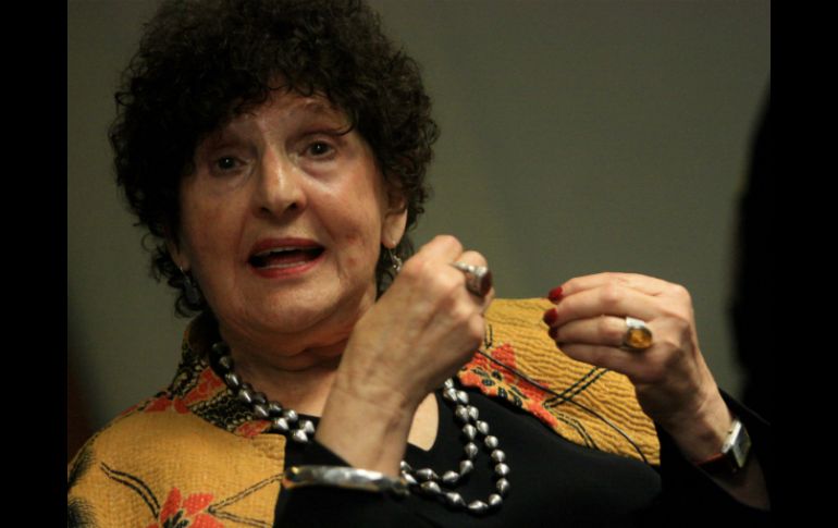 Las distinciones serán entregadas en el marco del centenario de la universidad. A. HINOJOSA  /