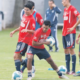 Magallón confía que Chivas olvidará pronto la derrota