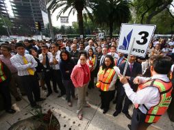 En el macro simulacro de hoy en el DF alrededor de seis millones de capitalinos se movilizaron. NTX  /
