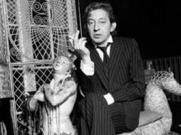 Una canción que saldrá a subasta será 'Hmm Hmm Hmm', donde rinde homenaje a cuatro poetas que le influyeron. EFE  /