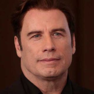 Roban auto de colección de John Travolta