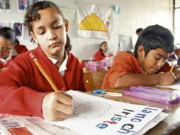 Con los consejos de participación social, padres y maestros buscan mejorar la calidad de la educación. J. SÁNCHEZ  /