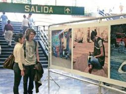 Rebortarte continúa su peregrinaje invitando a chicos y grandes a leer. M. SEVILLA  /