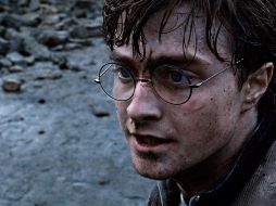 La cinta donde Daniel Radcliffe, Rupert Grint y Emma Watson regresan para la entrega final ha sido la más taquillera. ESPECIAL  /