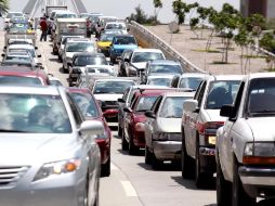 Persuaden a los ciudadanos para que utilicen vehículos menos contaminantes como la bicicleta. ARCHIVO  /