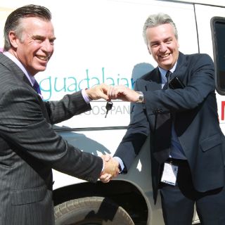 Entrega SSJ equipo médico y ambulancias para Panamericanos