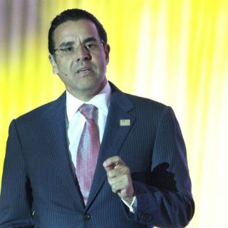 Fusión Banorte-Ixe dejará pérdida de mil 200 empleos