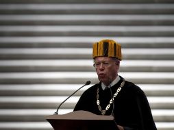 El rector de la UNAM, José Narro Robles, dijo que se necesita un modelo de desarrollo humano para llegar a la paz. AFP  /