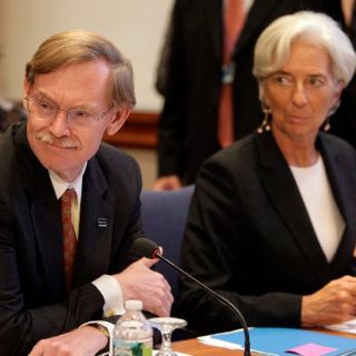 FMI y BM alertan de proteccionismo frente a debilidad económica