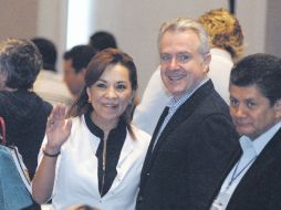 La diputada con licencia, Josefina Vázquez Mota y Santiago Creel, senador con licencia, en la sesión del Consejo Nacional del PAN. NTX  /