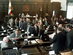 Los legisladores señalaron que un buen bachillerato obligatorio ayudará en la construcción de ciudadanos. ARCHIVO  /