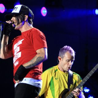 Red Hot Chili Peppers cautiva en Brasil