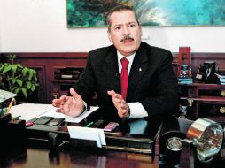 Manlio Fabio Beltrones habla de la importancia de realizar cambios ágiles. EL UNIVERSAL  /