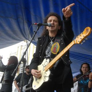 Alex Lora vive una  experiencia impactante con Libertad incondicional