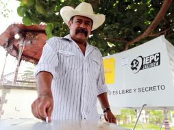 La figura de la revocación de mandado debe incluirse en la agenda de propuestas para que sea motivo de una reforma política.A. HINOJOSA  /