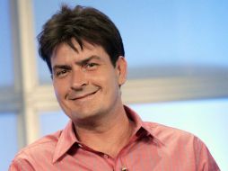 Charlie Sheen era el actor mejor pagado de la pantalla chica, con unos ingresos de 1,8 millones de dólares por capítulo. ARCHIVO  /