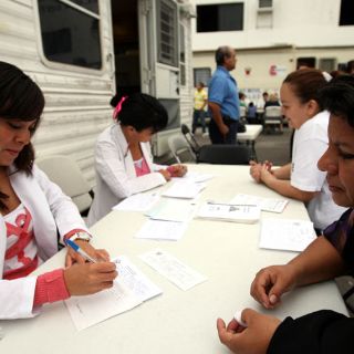Profesores dejan de lado la salud por sus actividades