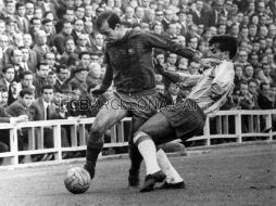 El sitio web del club Barcelona recuerda a 'Chus' Pereda con imágenes de su desempeño en la cancha. ESPECIAL  /