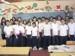 Los niños de la escuela 211, ''El Pipila''. J. SPANCHEZ  L. PÉREZ  /