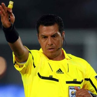 Regresaré pronto y en la presidencia: Armando Archundia