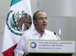 En Mazatlán, Felipe Calderón recordó que el año pasado México recibió a 22 millones de turistas extranjeros. EL UNIVERSAL  /