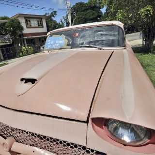 Cuba autoriza la compra-venta de automóviles tras décadas de prohibición