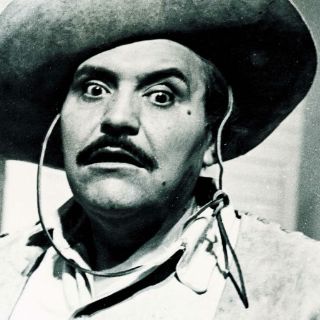 Perfil Gaspar Henaine 'Capulina'