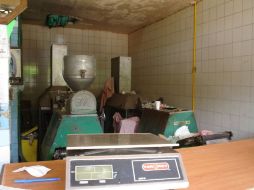 El acuerdo pretente ayudar a reducir el número de muertes y daños asociados con algunos productos de consumo. ARCHIVO  /