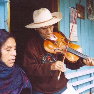 Recuperan cantos purépechas del michoacano Tata Juan Victoriano