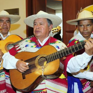 Recuperan cantos purépechas del michoacano Tata Juan Victoriano