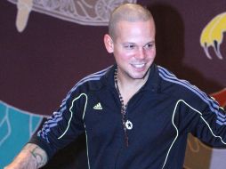 En la imagen, René Pérez, vocalista de Calle 13, durante un encuentro con alumnos de la UNAM el pasado martes. EL UNIVERSAL  /