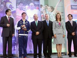 La ceremonia se llevó a cabo en la Residencia Oficial de Los Pinos. CORTESÍA COPAG  /