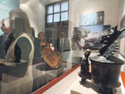 A la ceremonia de inauguración acudieron funcionarios y el gobernador de Jalisco, Emilio González Márquez. A. MADERA  /