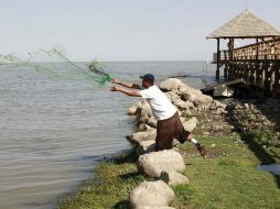 El nivel de captación de agua en el Lago de Chapala continúa en niveles mínimos. ARCHIVO  /