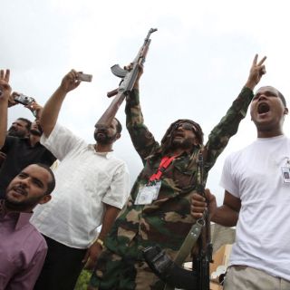 Se unen los frentes oriental y occidental de Sirte