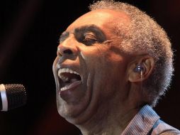 El premio que recibió el cantante está dotado en unos 13 mil 500 dólares. ESPECIAL  /