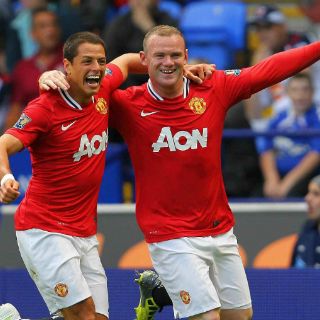 Hernández y Rooney regresan al Manchester United