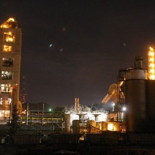 Acciones mexicana Cemex se desploman por depreciación peso