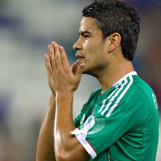 Convocan a Juárez y Barrera para duelo ante Villarreal