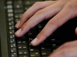 La prioridad de las naciones en desarrollo debería ser la infraestructura para conectarse a la red. AP  /