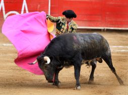 La plaza se engalana con un festival que promete mucho a los amantes de la corrida taurina.  /