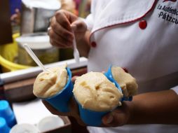 La nieve de pasta es un postre tradicional de Pátzcuaro, hecho con leche, almendras y huevos.  /