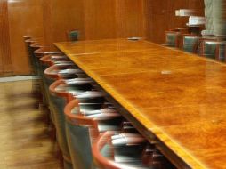 Una persona muy privada, realizando operaciones de gran trascendencia comercial.  /