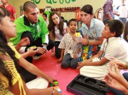 Conviven atletas panamericanos con niños del centro Amaya A. C.  /