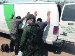 El Gobierno de Barack Obama deportó en el año fiscal 2010 una cifra récord de 392 mil 862 personas. EFE  /