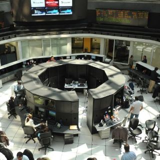 Acciones de Cemex caen 16.22%