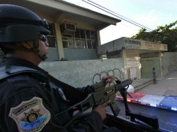 El operativo de regreso a clases contó con 17 retenes en zonas clave y el sobrevuelo de un helicóptero. AFP  /