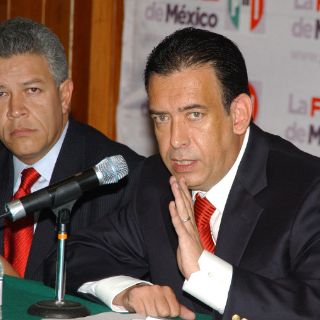 CEN del PRI, reunido con presidentes de Comités Directivos y Delegados